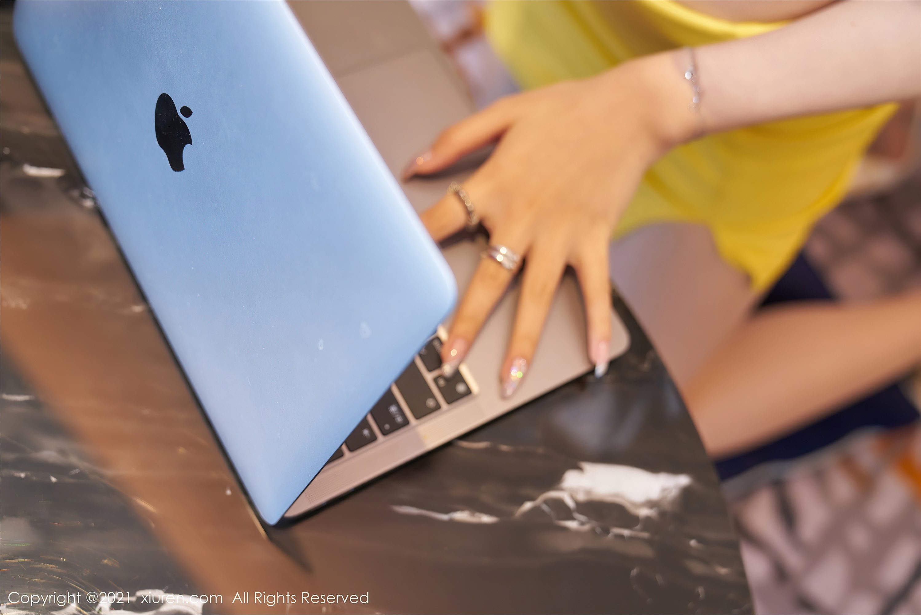 XIUREN秀人网  2021.06.15 No.3543 芝芝Booty